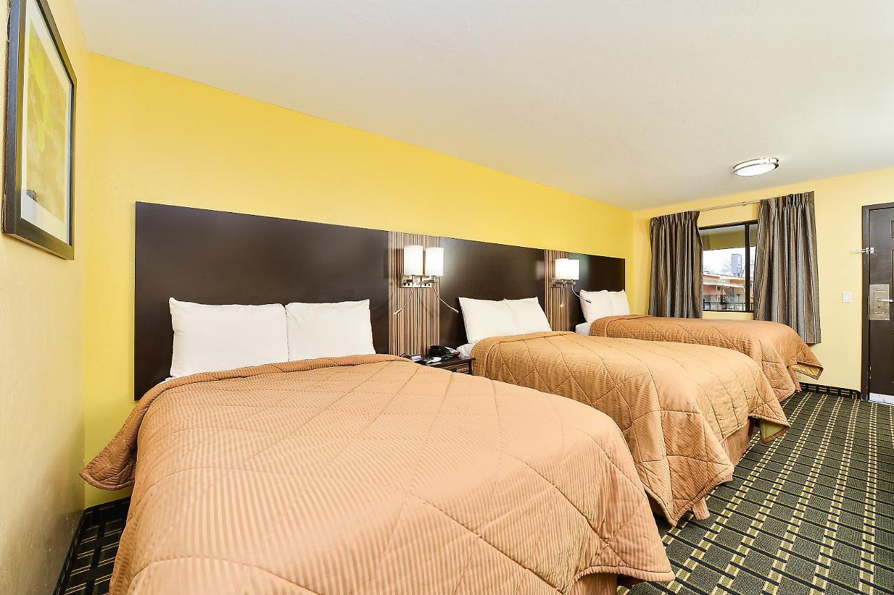 Americas Best Value Inn Ponca City Buitenkant foto