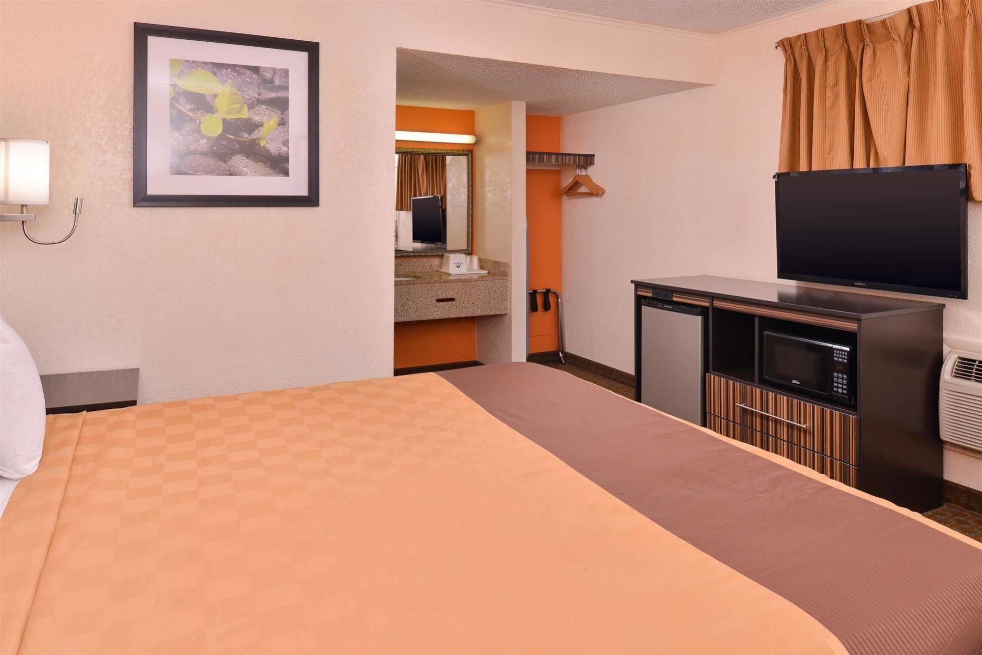 Americas Best Value Inn Ponca City Buitenkant foto